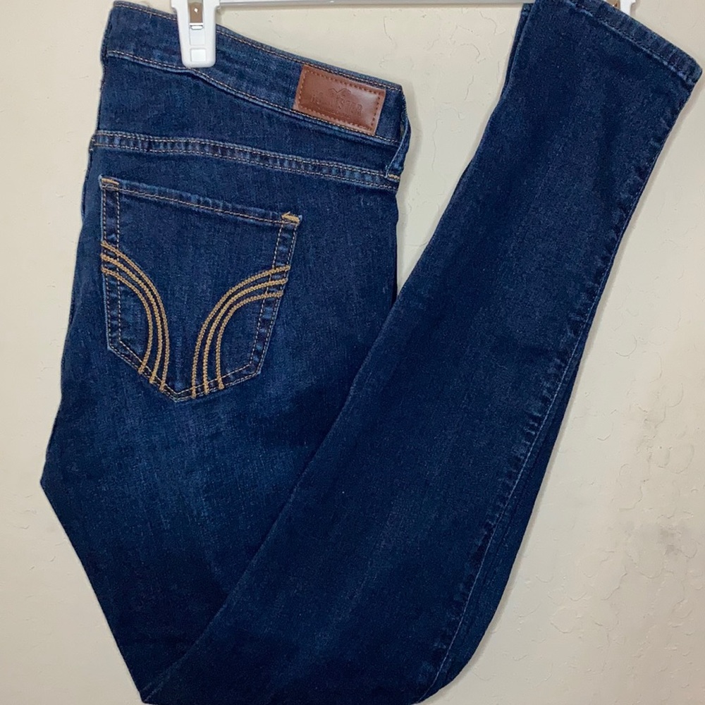 Hollister skinny jeans